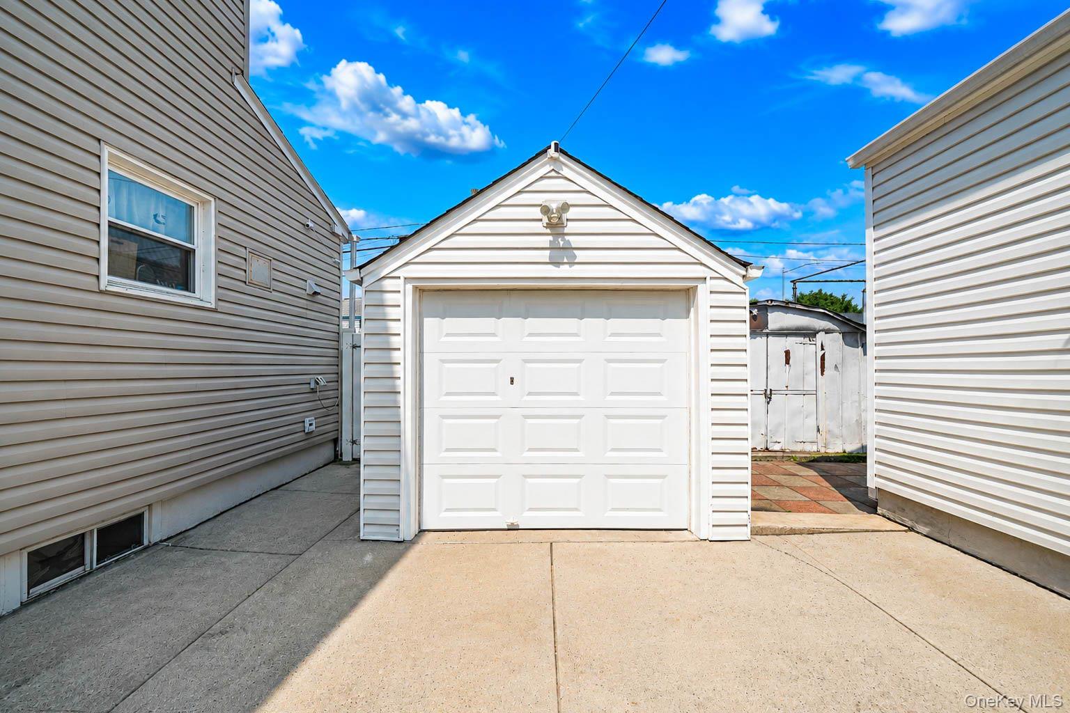 3rd image of 8602 241St St, New York, NY 11426 | MLS# 1029201