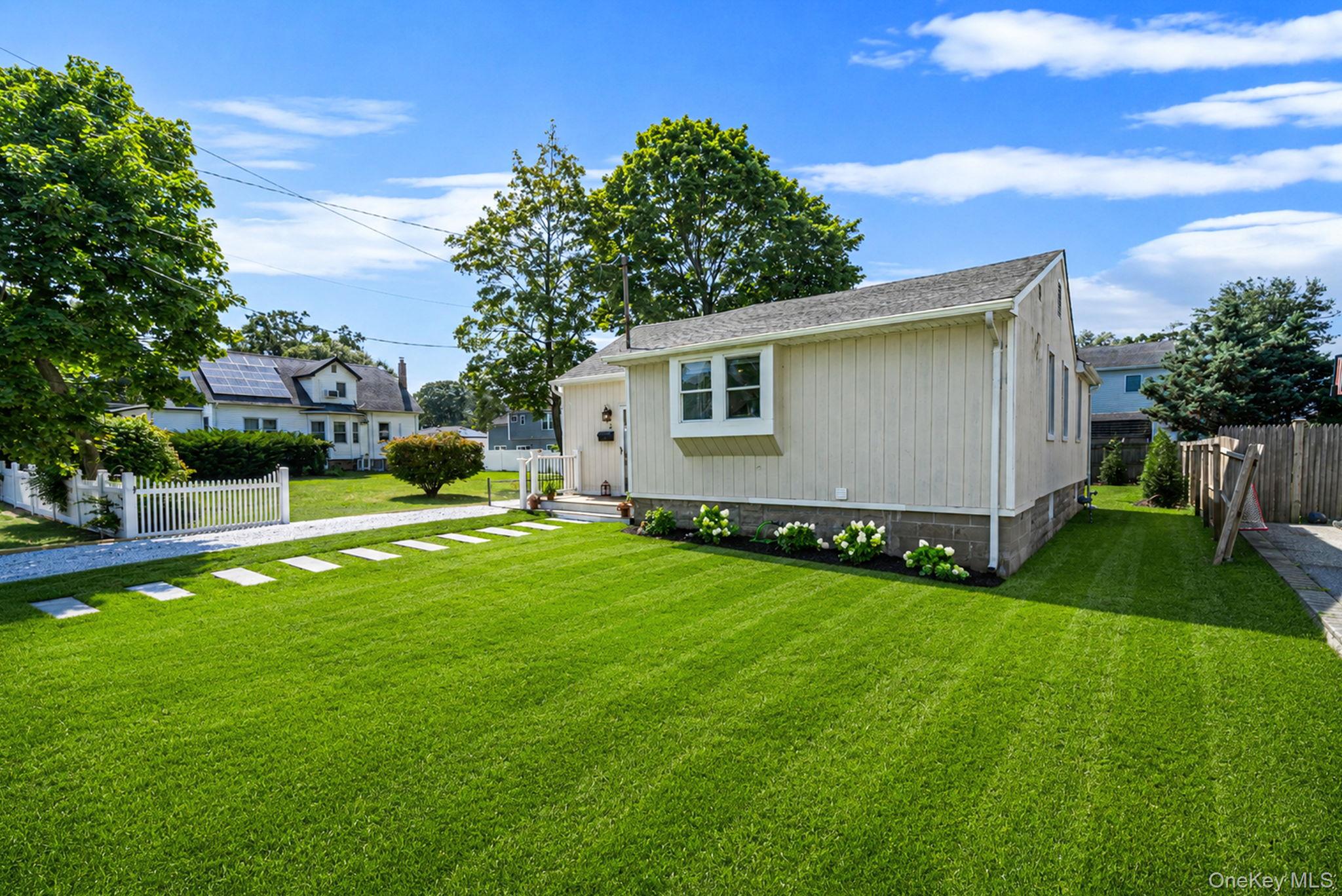 3rd image of 26 Sawyer Ave, West Babylon, NY 11704 | MLS# 1029255