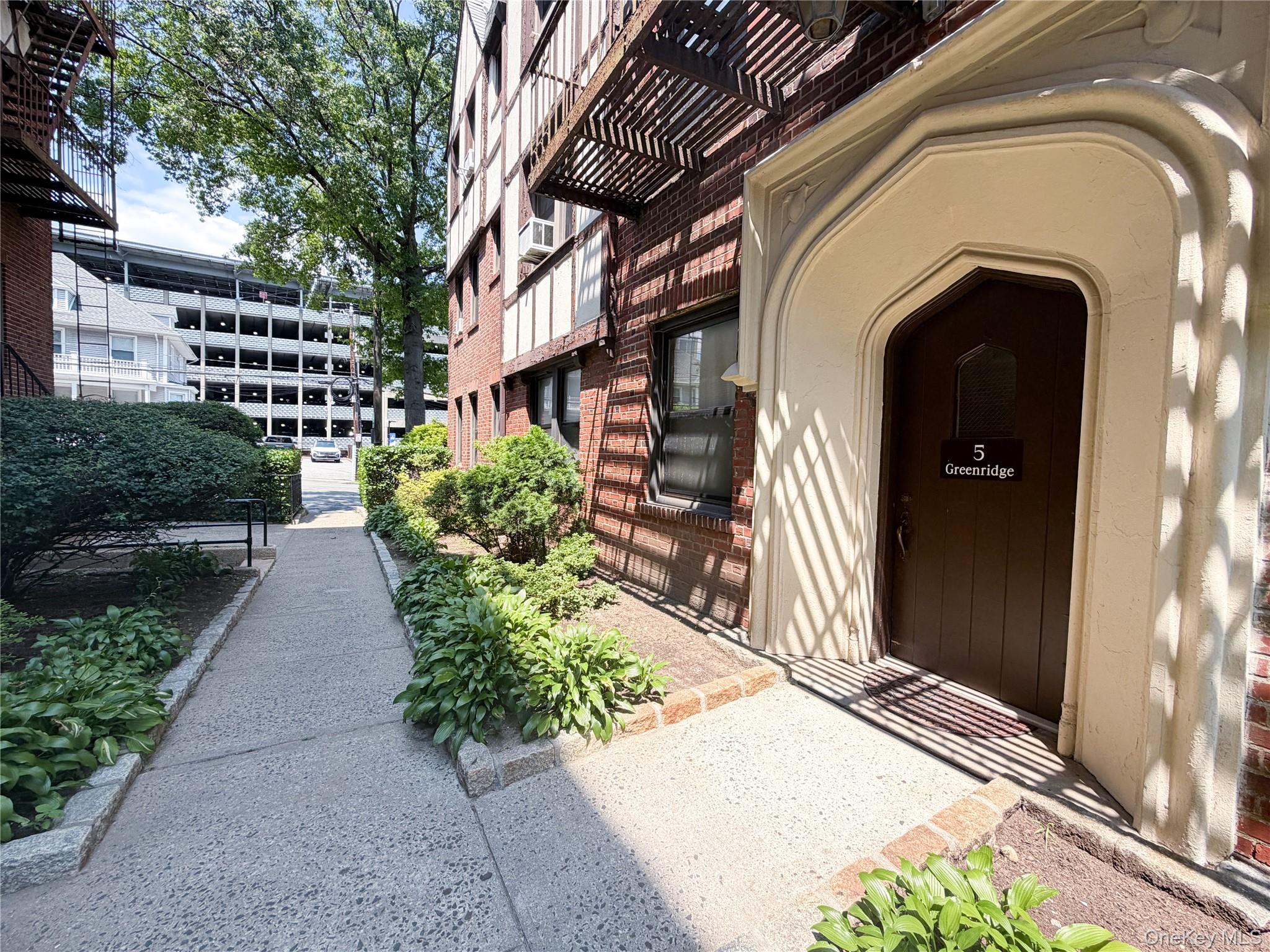 4th image of 5 Greenridge Ave #B4, White Plains, NY 10605 | MLS# 1029263