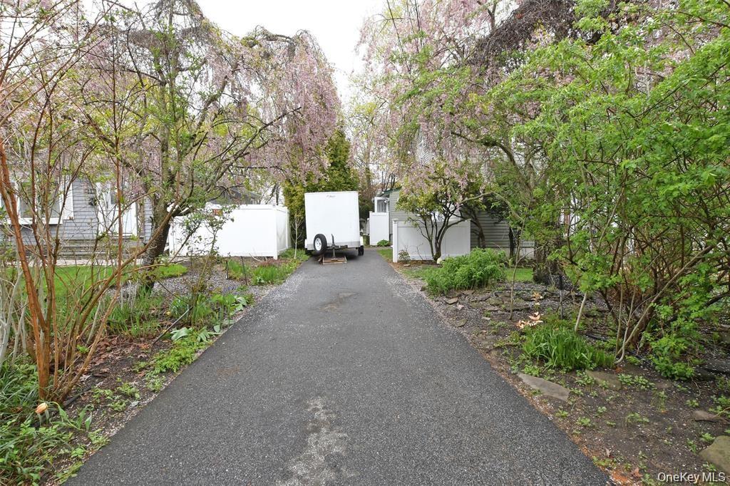 43rd image of 144 Division Ave, West Sayville, NY 11796 | MLS# 1029289