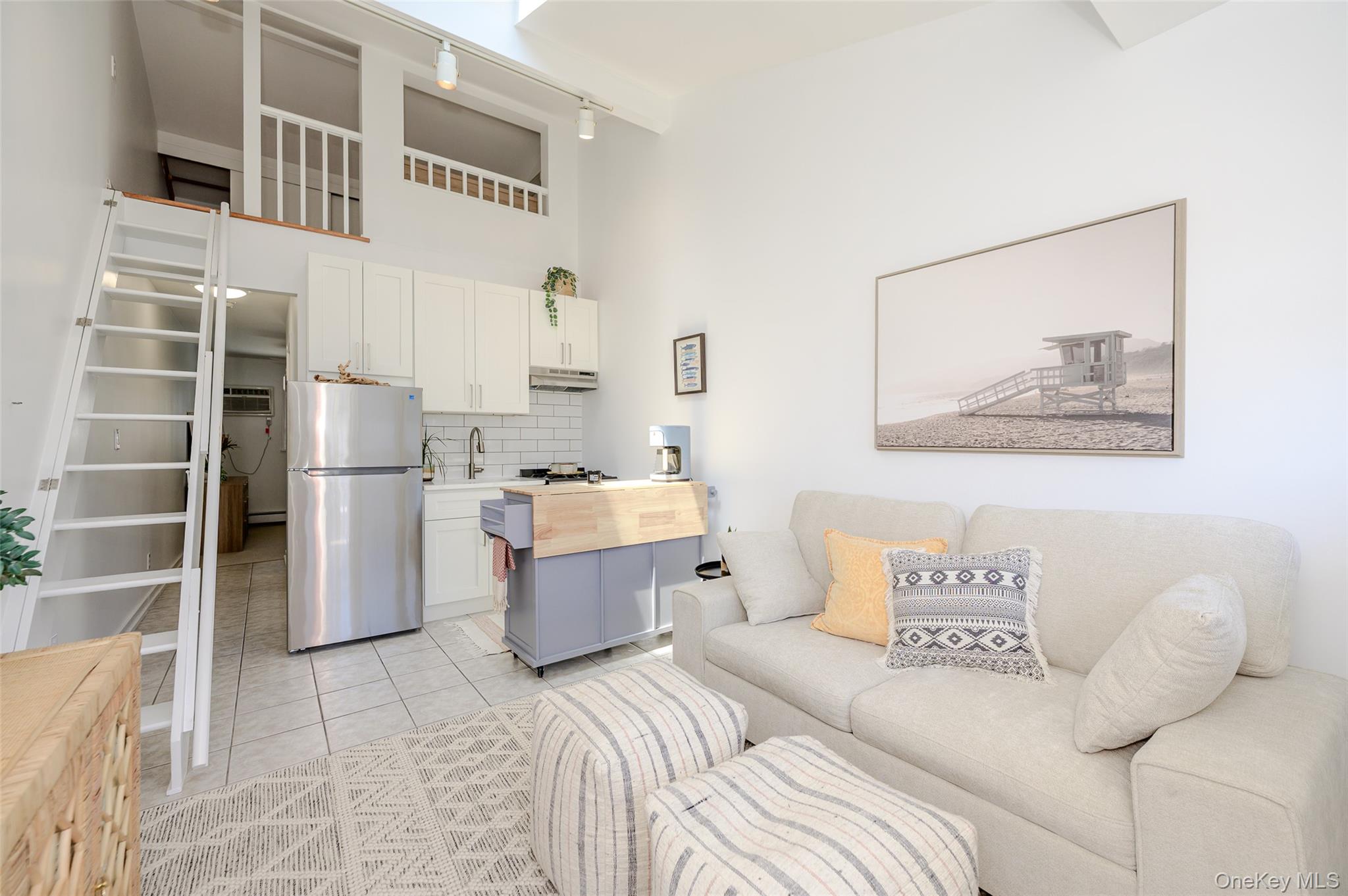 4th image of 979 Oceanfront #11, Long Beach, NY 11561 | MLS# 1029309