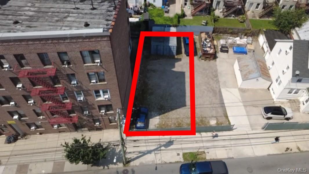 1st image of 127 E 233rd St, New York, NY 10470 | MLS# 1029318