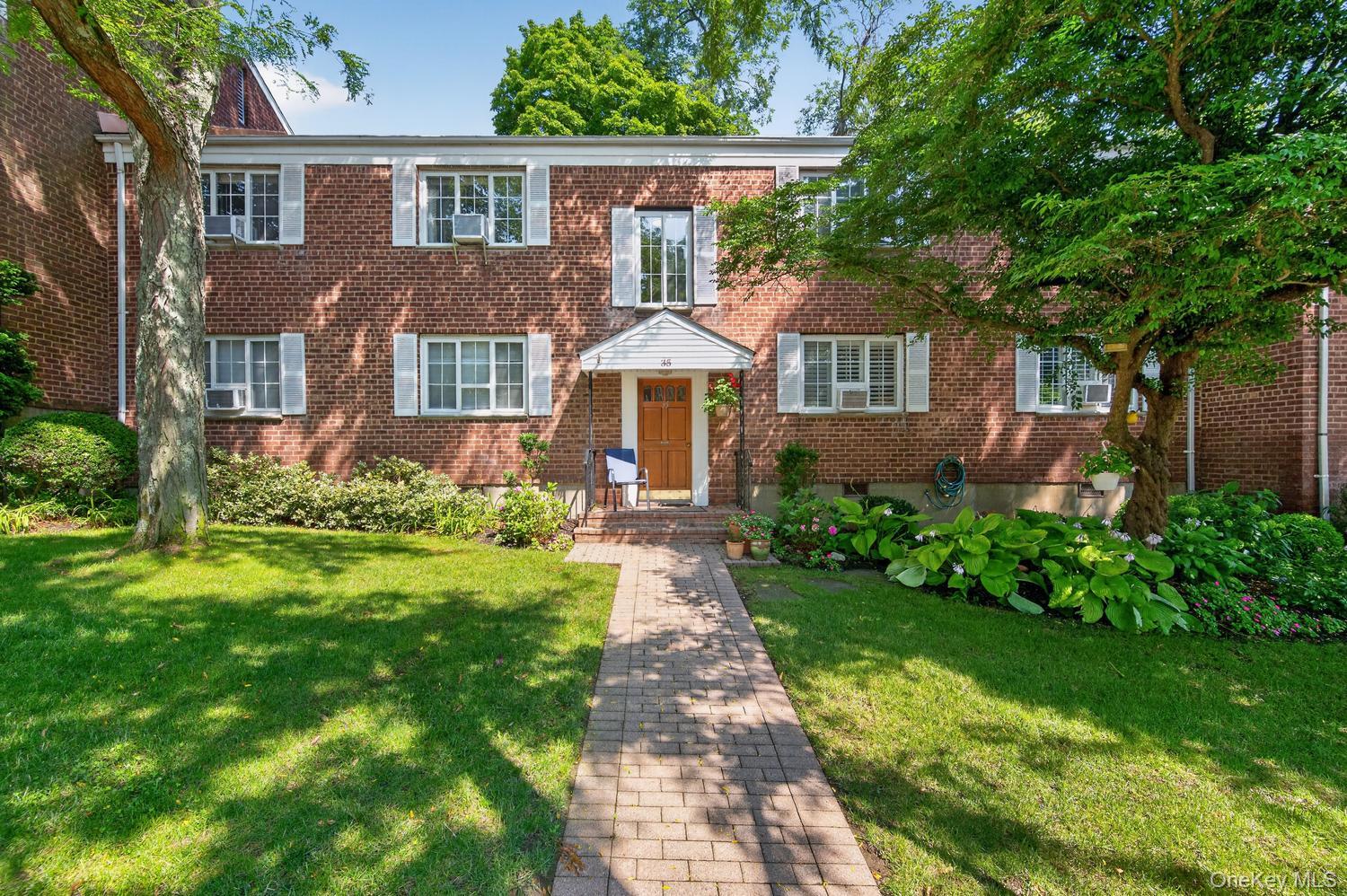 1st image of 35 Nathan Hale Dr #25B, Huntington, NY 11743 | MLS# 1029320
