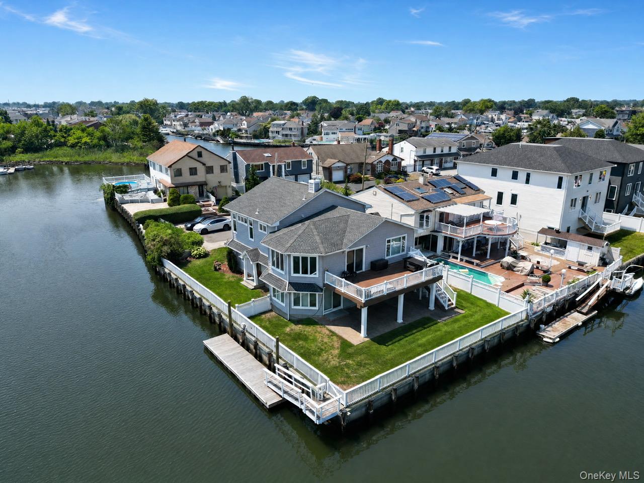 3rd image of 3467 Ocean Ave, Hempstead, NY 11572 | MLS# 1029321