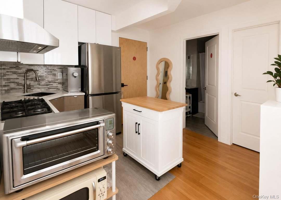 4th image of 4223 Parsons Blvd #5C, Flushing, NY 11355 | MLS# 1029324