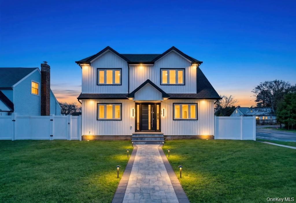1st image of 28 S Elm St, Oyster Bay, NY 11801 | MLS# 1029349