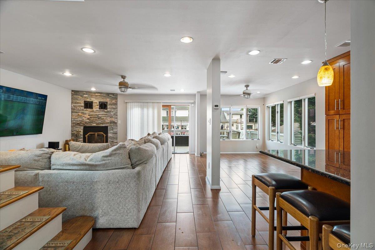 5th image of 117 Gordon Pl, Hempstead, NY 11520 | MLS# 1029360