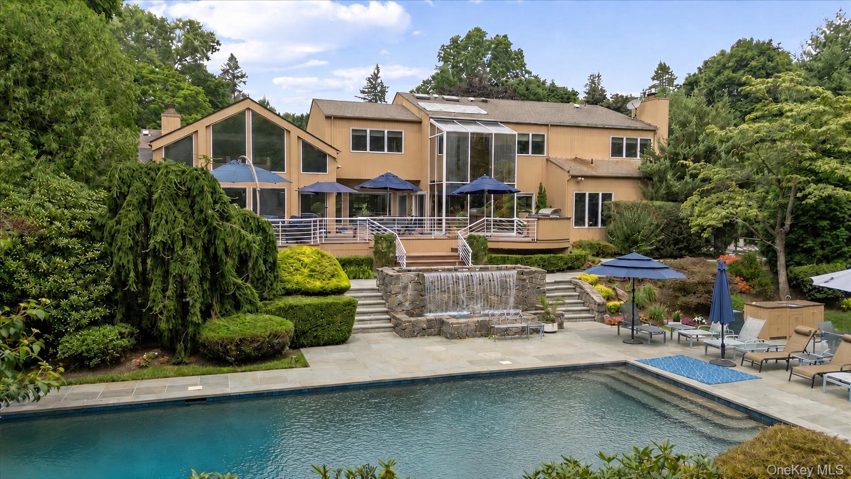 2nd image of 24 Emerson Rd, Glen Head, NY 11545 | MLS# 1029380