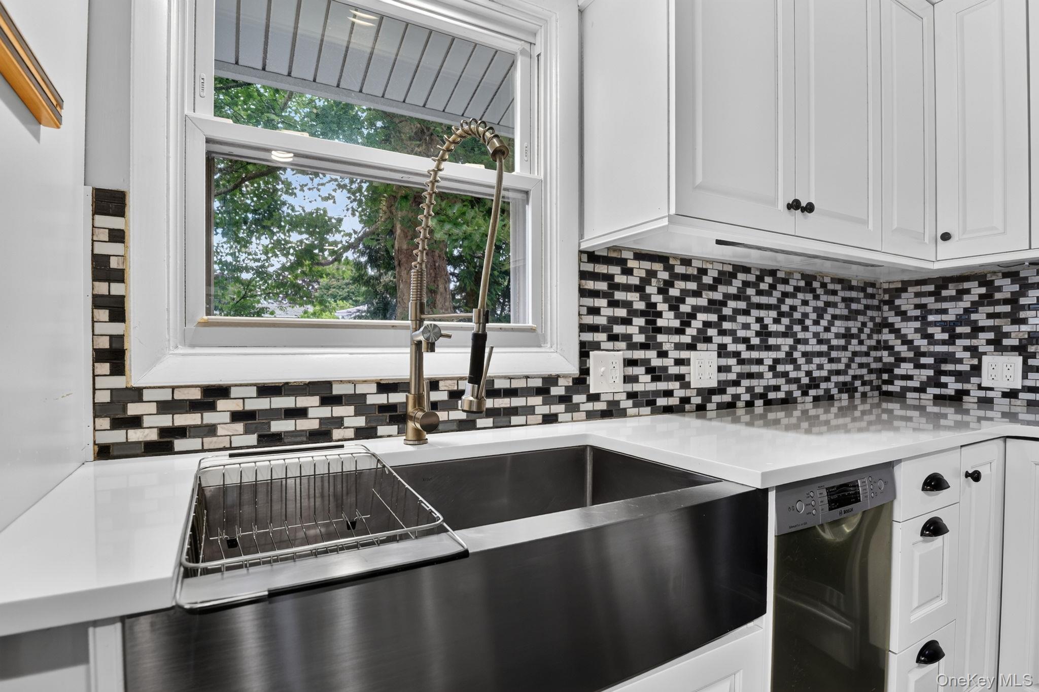 5th image of 30 Chestnut Ave, Middletown, NY 10940 | MLS# 1029395
