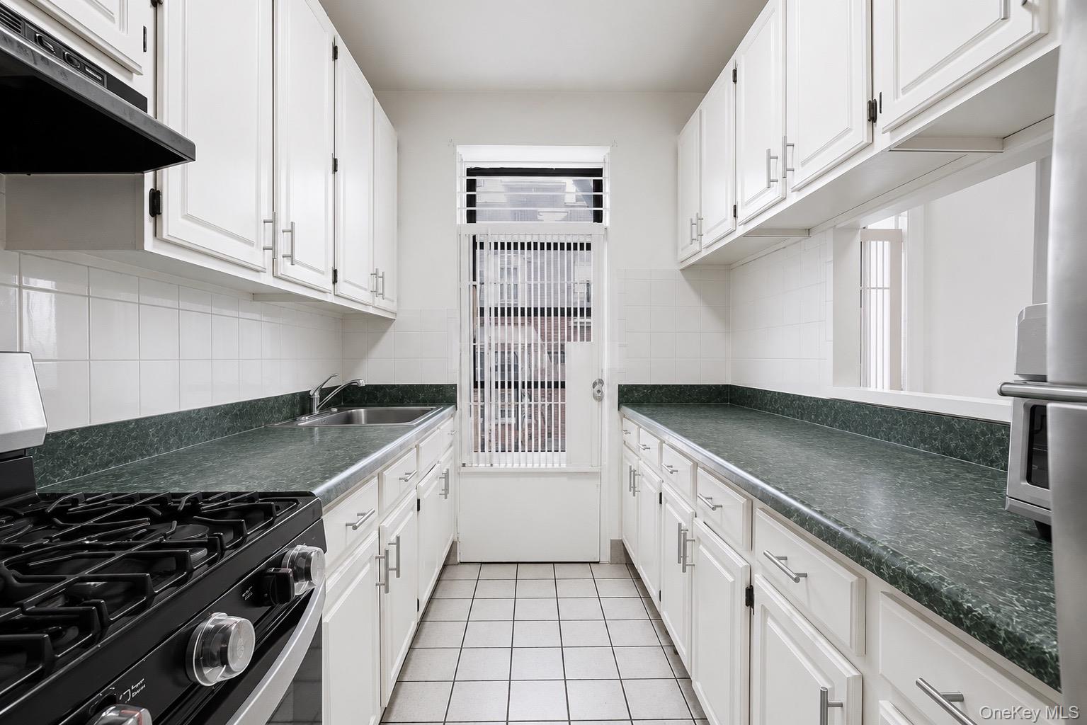 5th image of 207 West 144Th St #5C, New York, NY 10030 | MLS# 1029396
