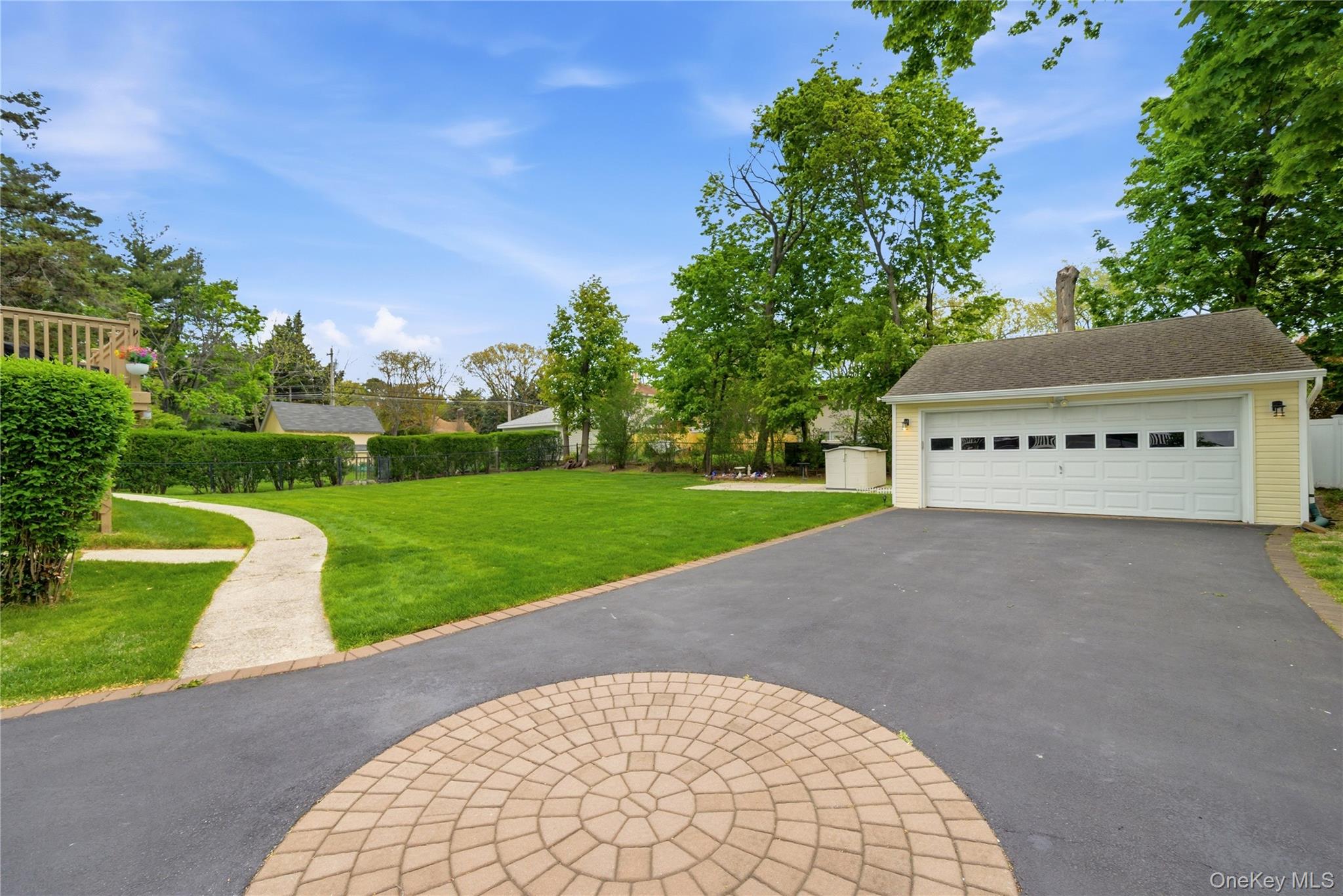 4th image of 414 Potter Blvd, Islip, NY 11718 | MLS# 1029408