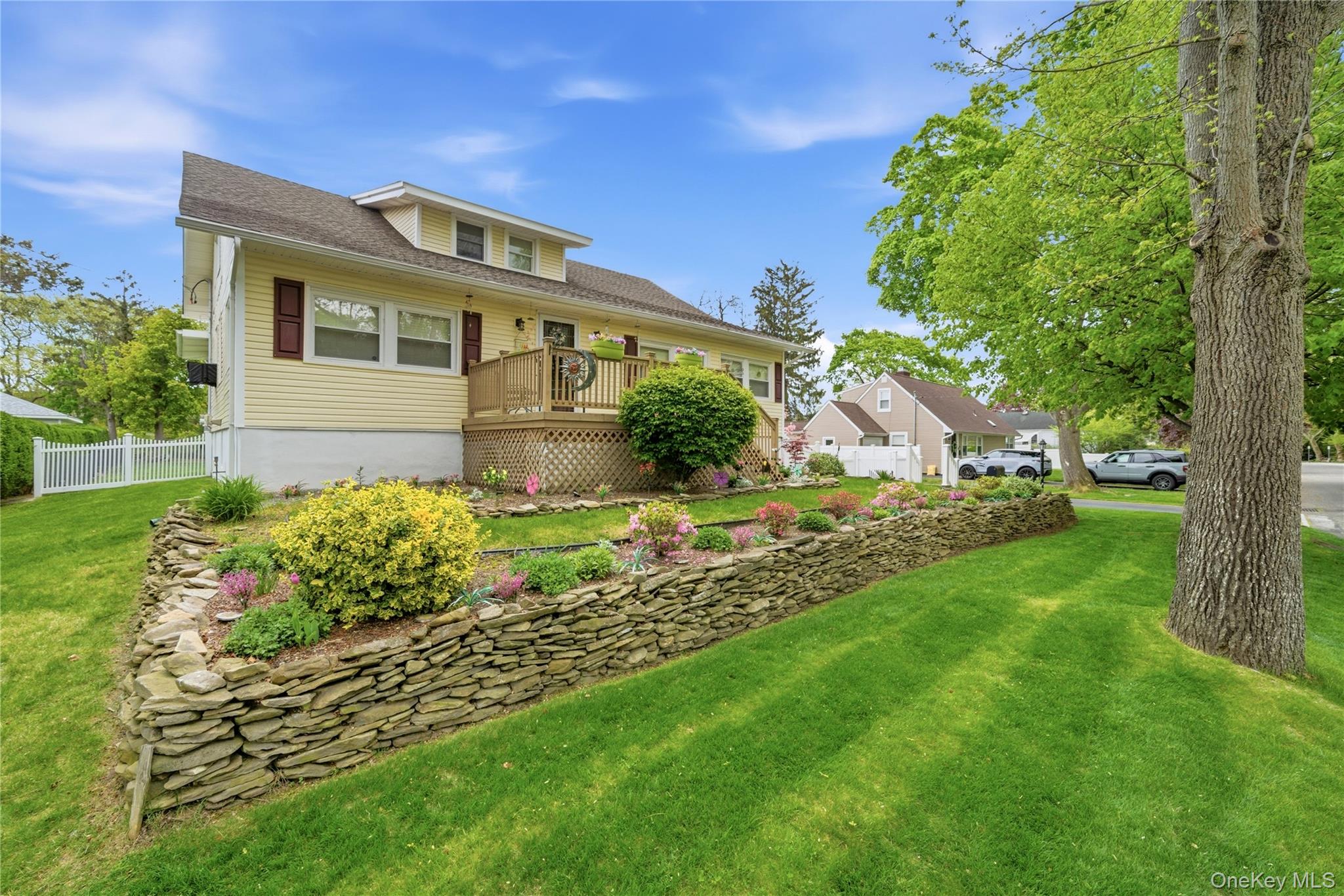 2nd image of 414 Potter Blvd, Islip, NY 11718 | MLS# 1029408