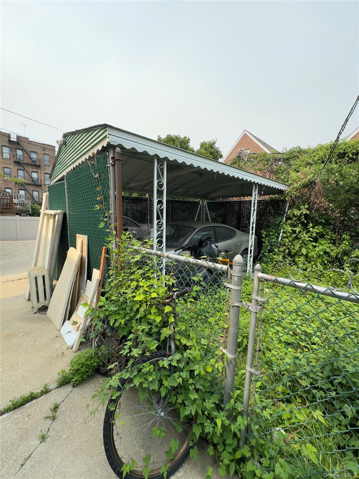 30th image of 2042 Colonial Ave, New York, NY 10461 | MLS# 1029422