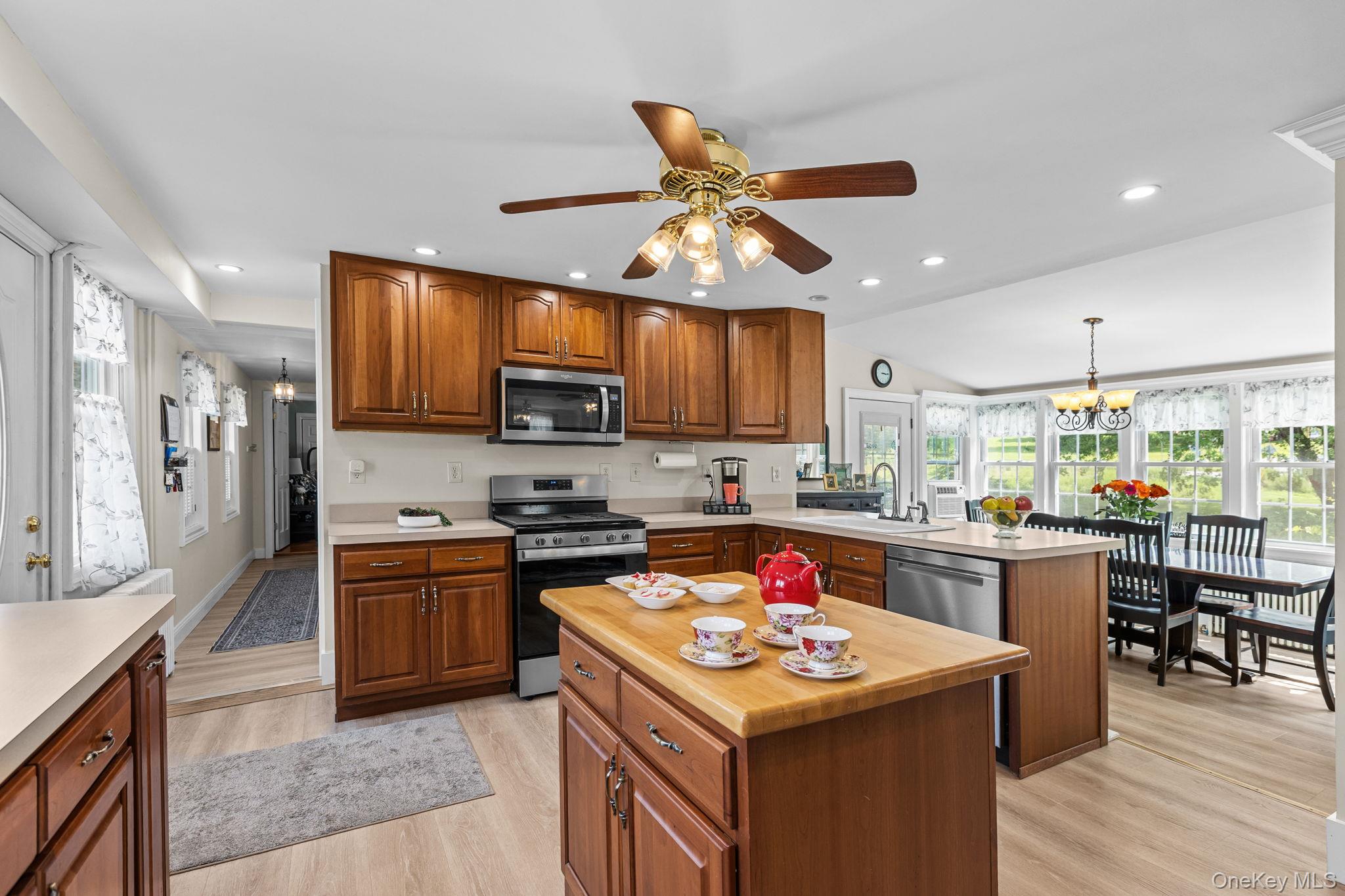 5th image of 39 Main St, Beekman, NY 12570 | MLS# 1029436
