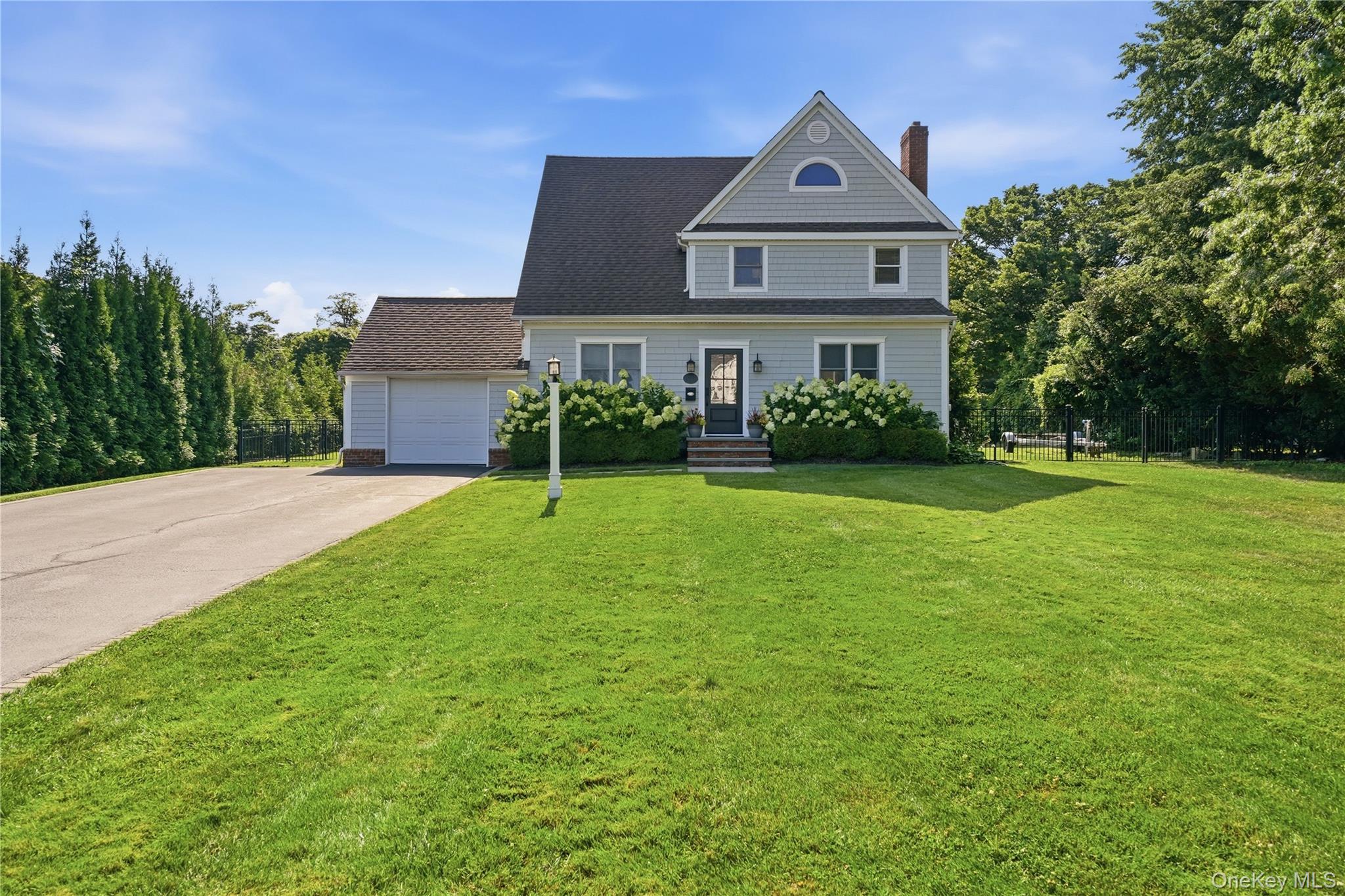 3rd image of 22 S Gillette Ave, Islip, NY 11705 | MLS# 1029464