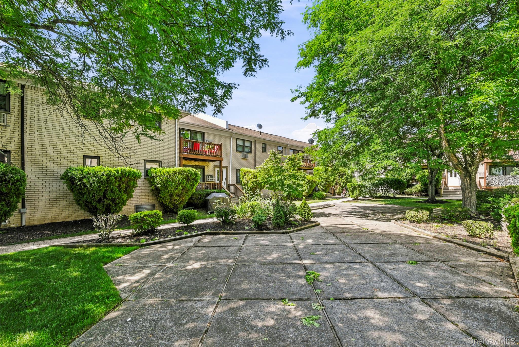 14th image of 64 W Sneden Pl #64, Ramapo, NY 10977 | MLS# 1029476