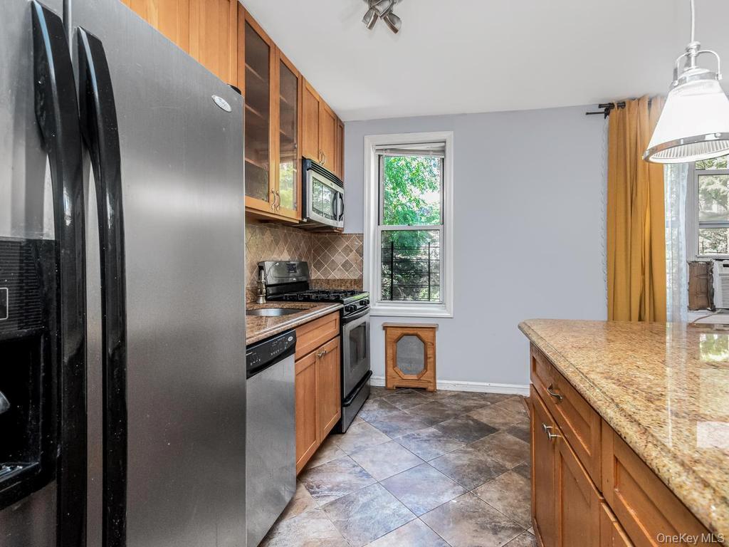 5th image of 5601 Riverdale Ave #3R, Bronx, NY 10471 | MLS# 1029498