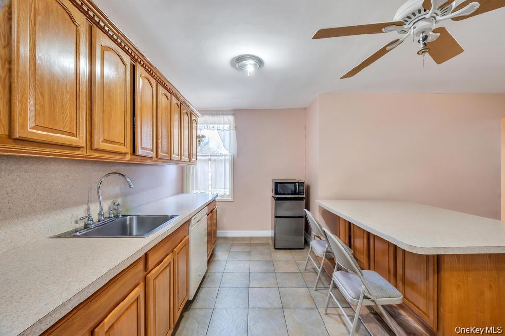 4th image of 74-45 Yellowstone Boulevard #5G, Rego Park, NY 11374 | MLS# 1029515