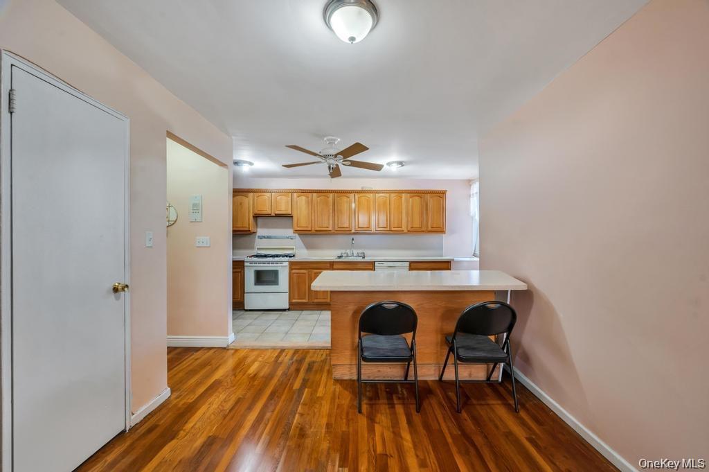 3rd image of 74-45 Yellowstone Boulevard #5G, Rego Park, NY 11374 | MLS# 1029515