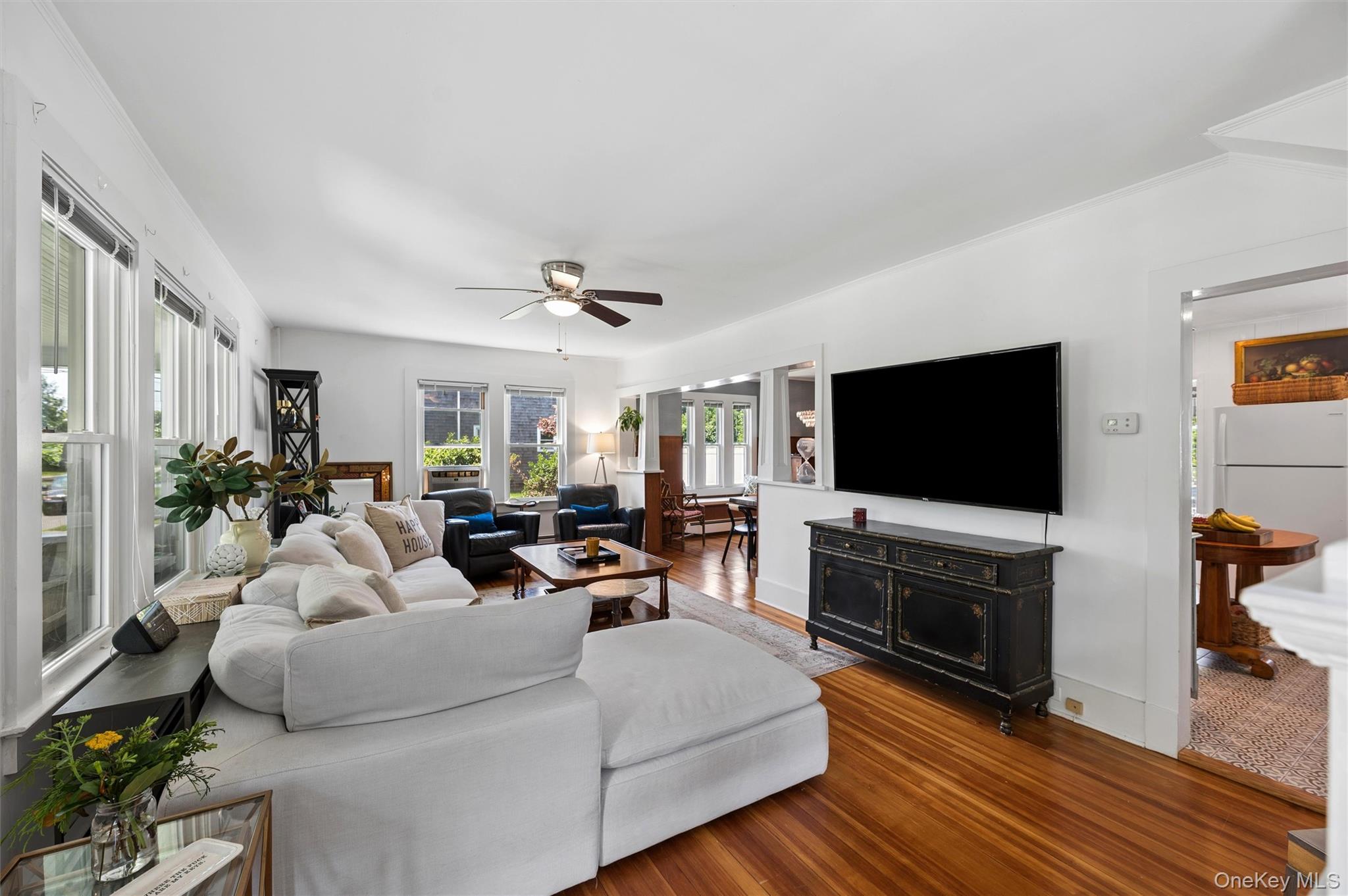 4th image of 15 S Bay Ave, Southampton, NY 11941 | MLS# 1029520