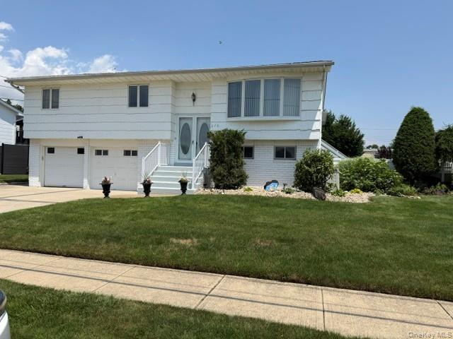3rd image of 276 N Lewis Ave, Babylon, NY 11757 | MLS# 1029546