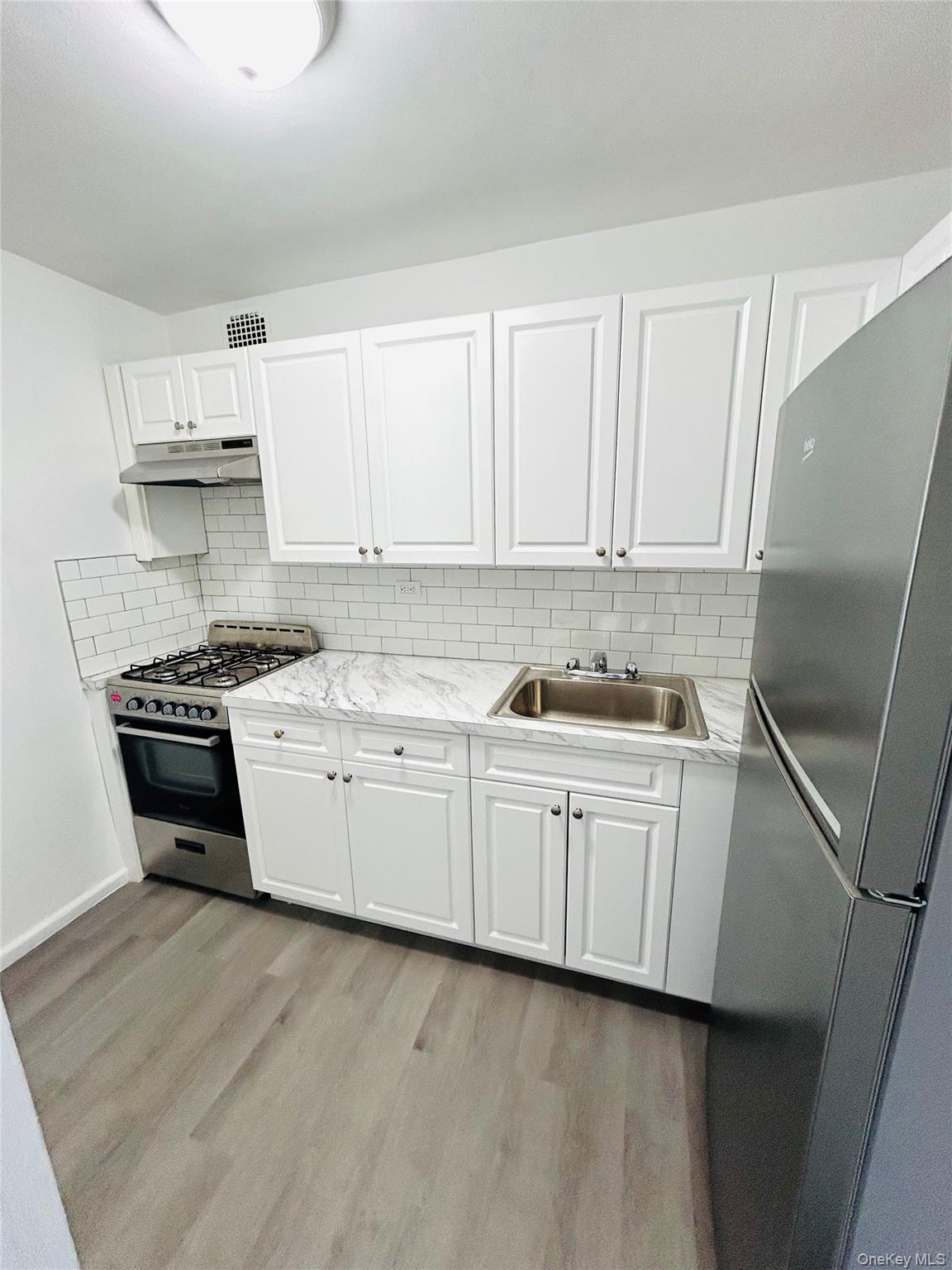 3rd image of 89-00 170 St #5E, New York, NY 11432 | MLS# 1029565