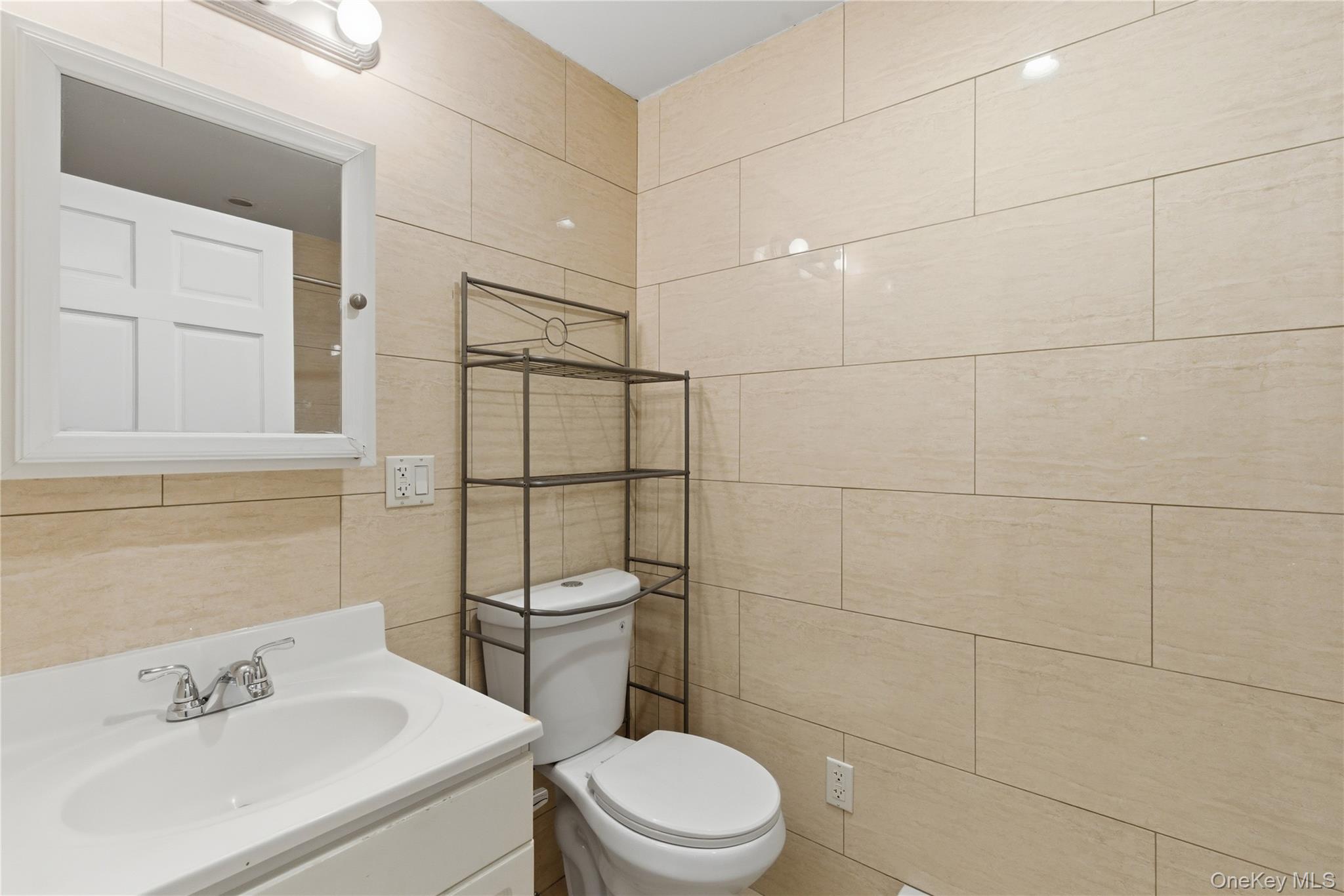 5th image of 14328 41st Ave, New York, NY 11355