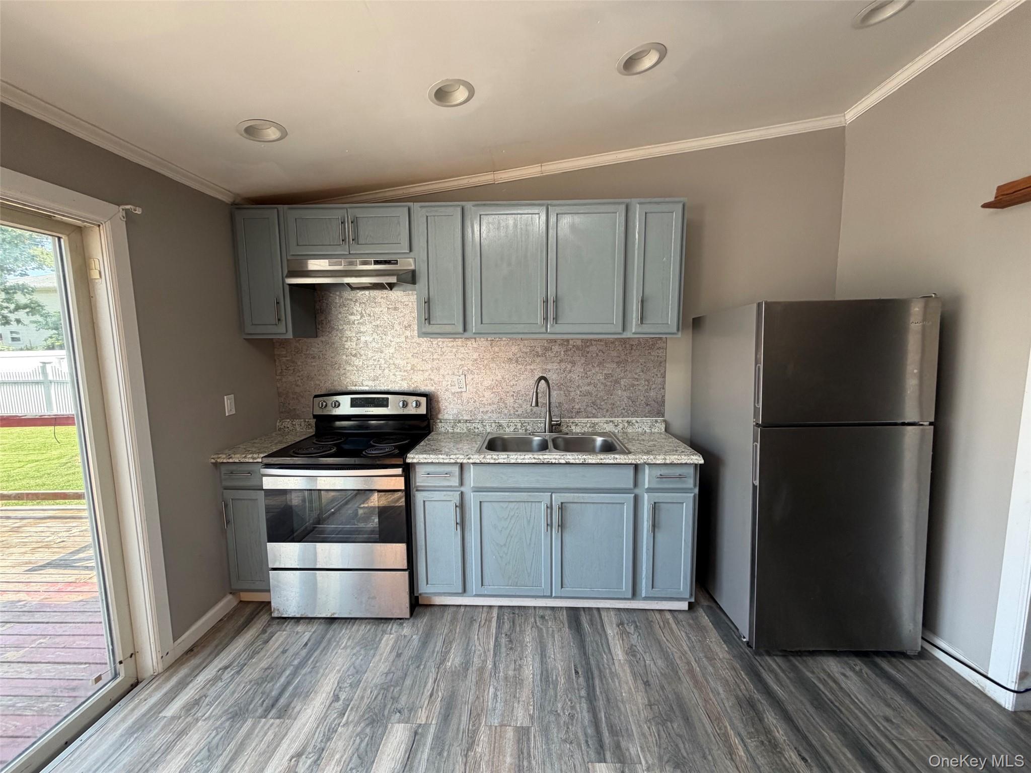 4th image of 300 Beachview St, Babylon, NY 11726 | MLS# 1029621
