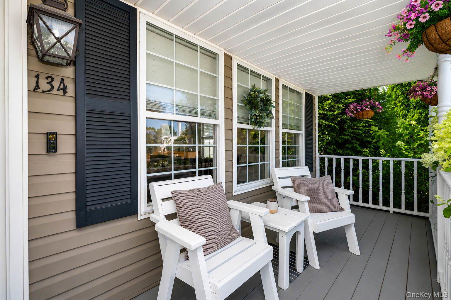 3rd image of 134 Paris Ct, Islip, NY 11795 | MLS# 1029626