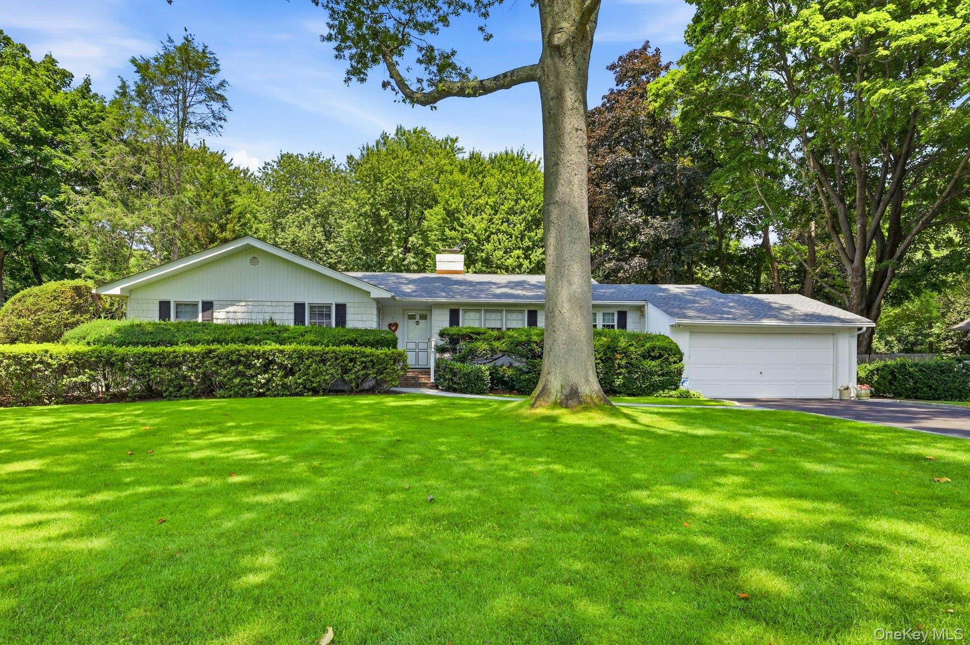 1st image of 5 Libby Dr, Glen Cove, NY 11542 | MLS# 1029635