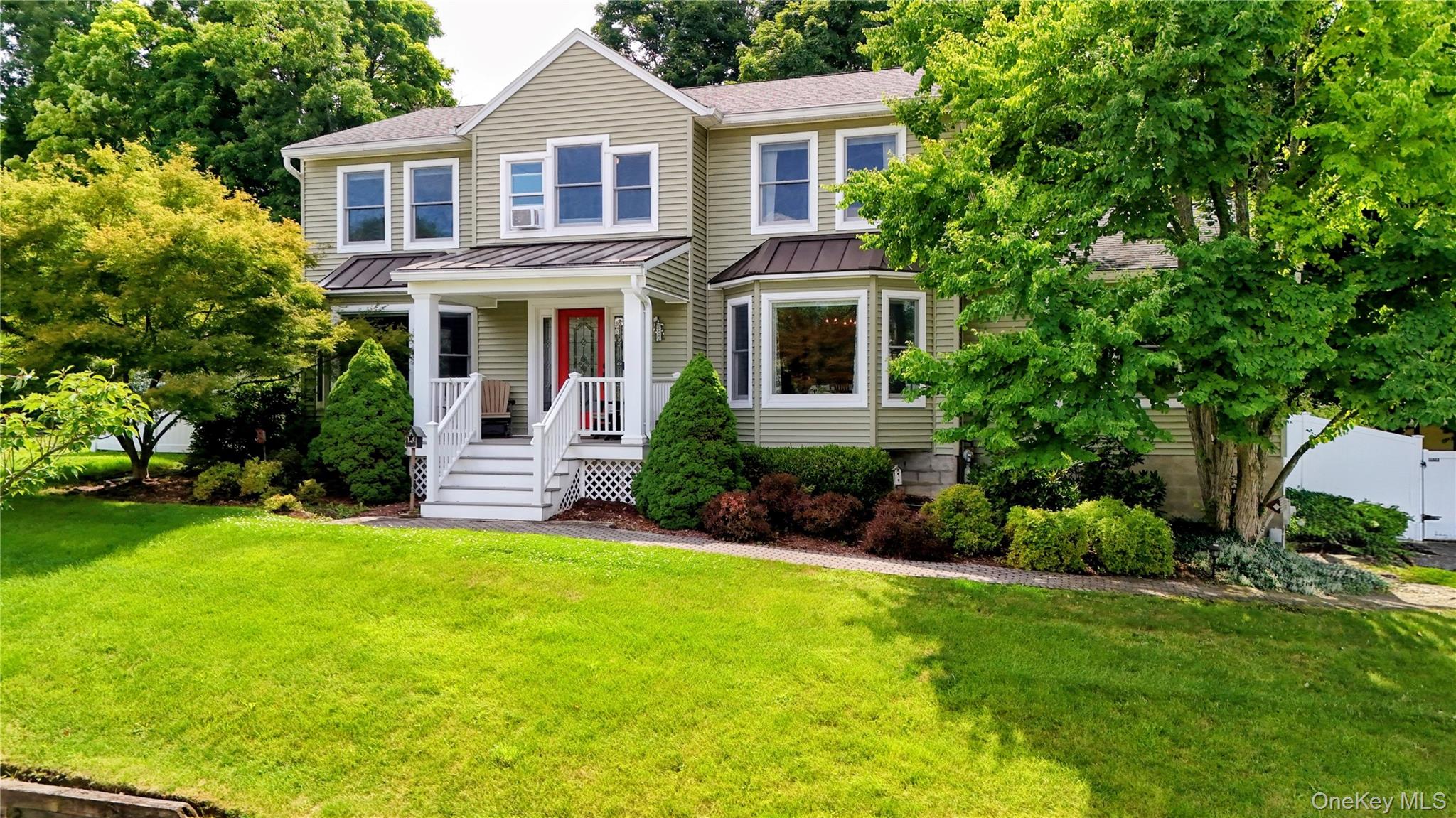 1st image of 38 Kenilworth Ln, Warwick (town), NY 10990 | MLS# 1029636