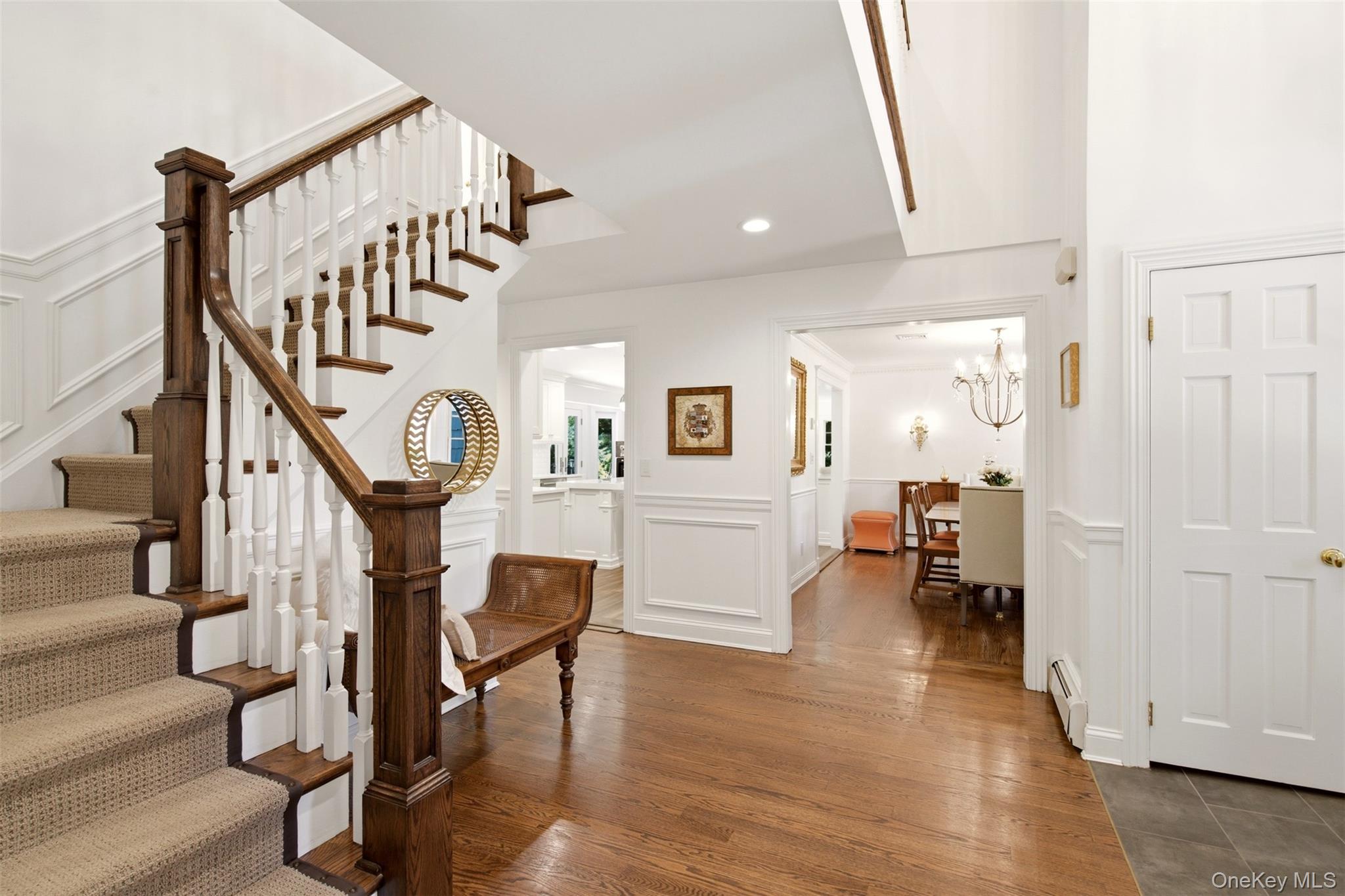 5th image of 1 Winston Ct, Huntington, NY 11746 | MLS# 1029677