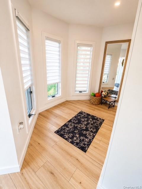 20th image of 639 Elmwood Rd, West Babylon, NY 11704 | MLS# 1029682