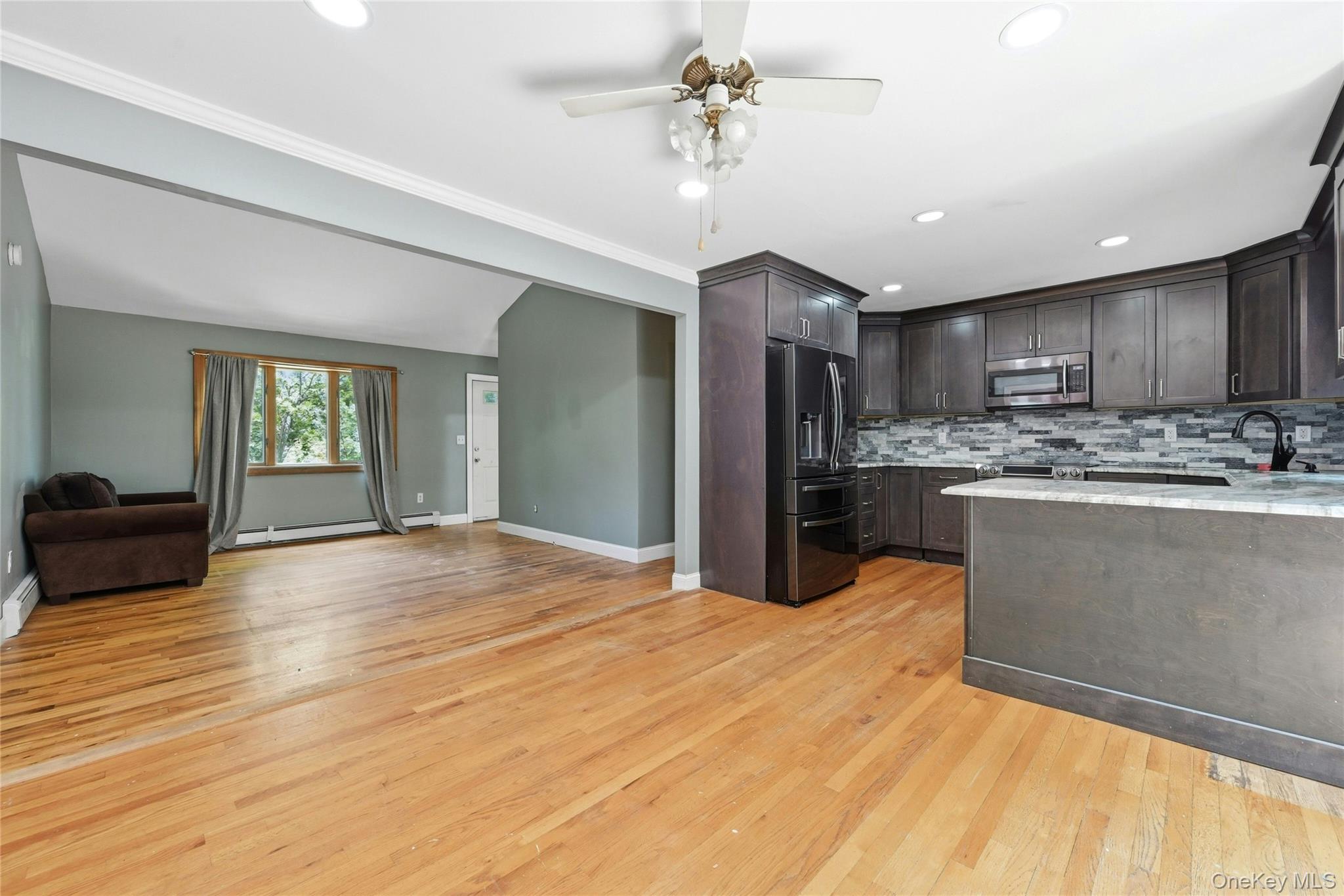 2nd image of 28 Twilight Rd, Brookhaven, NY 11778 | MLS# 1029690