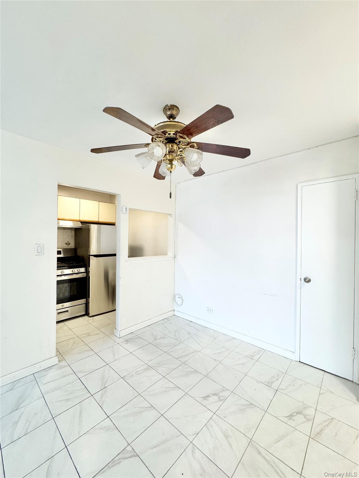 5th image of 83-25 Vietor Ave, New York, NY 11373