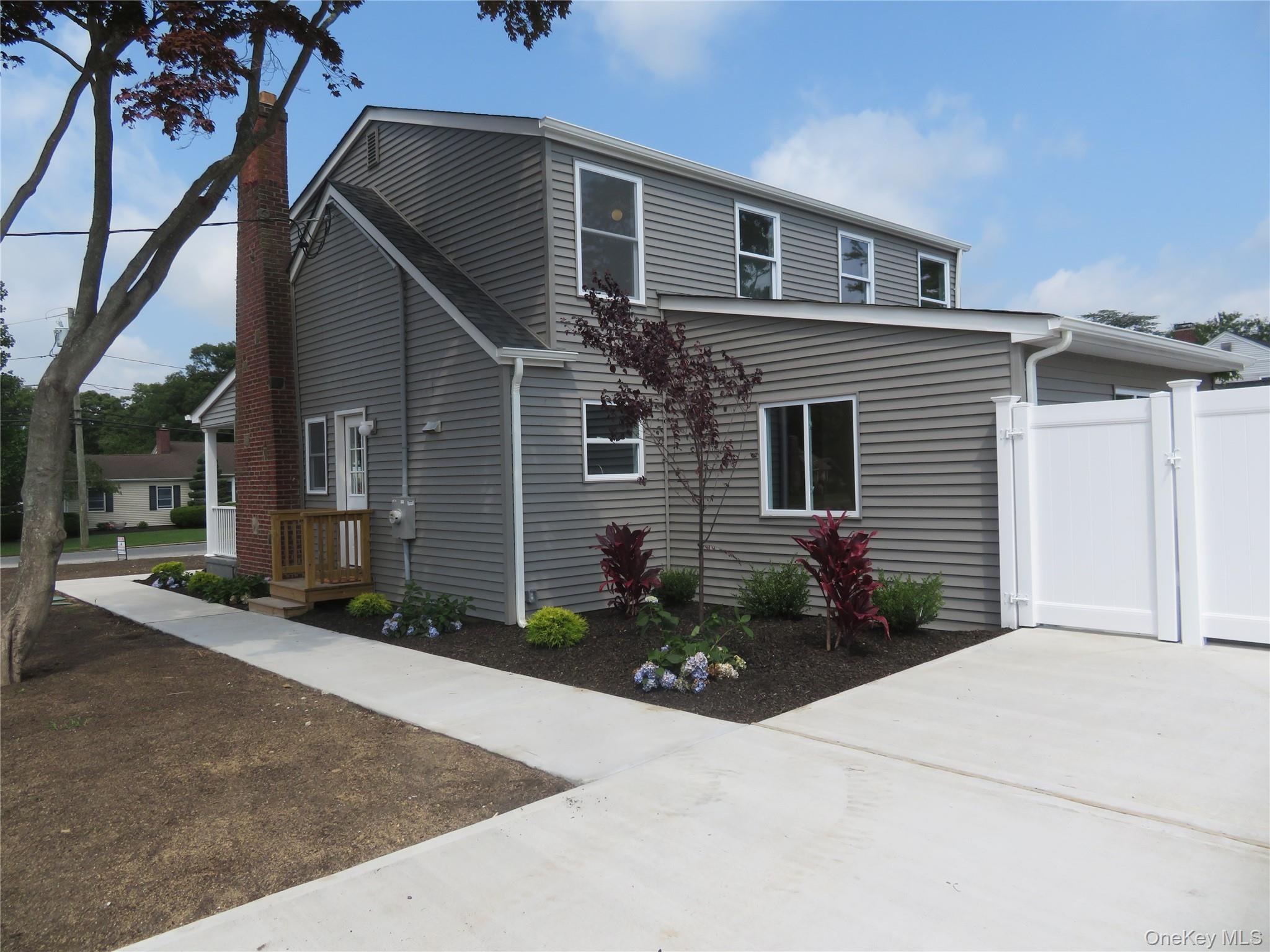 4th image of 271 Washington Ave, Brookhaven, NY 11772 | MLS# 1029752