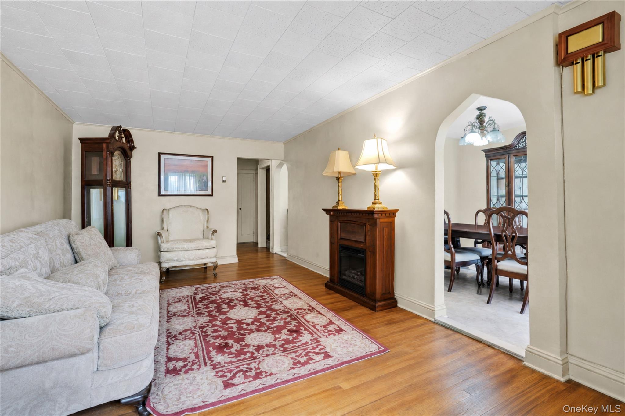 5th image of 12114 Grayson St, New York, NY 11413 | MLS# 1029756