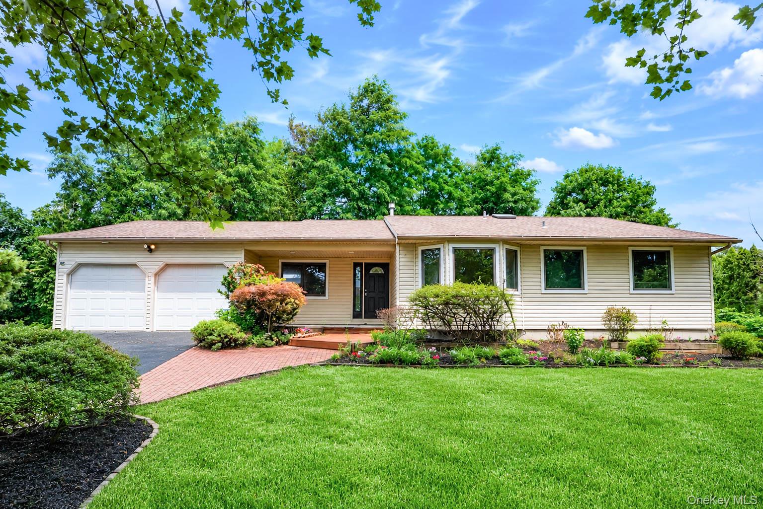 1st image of 15 Dix Cir, Huntington, NY 11746 | MLS# 1029801
