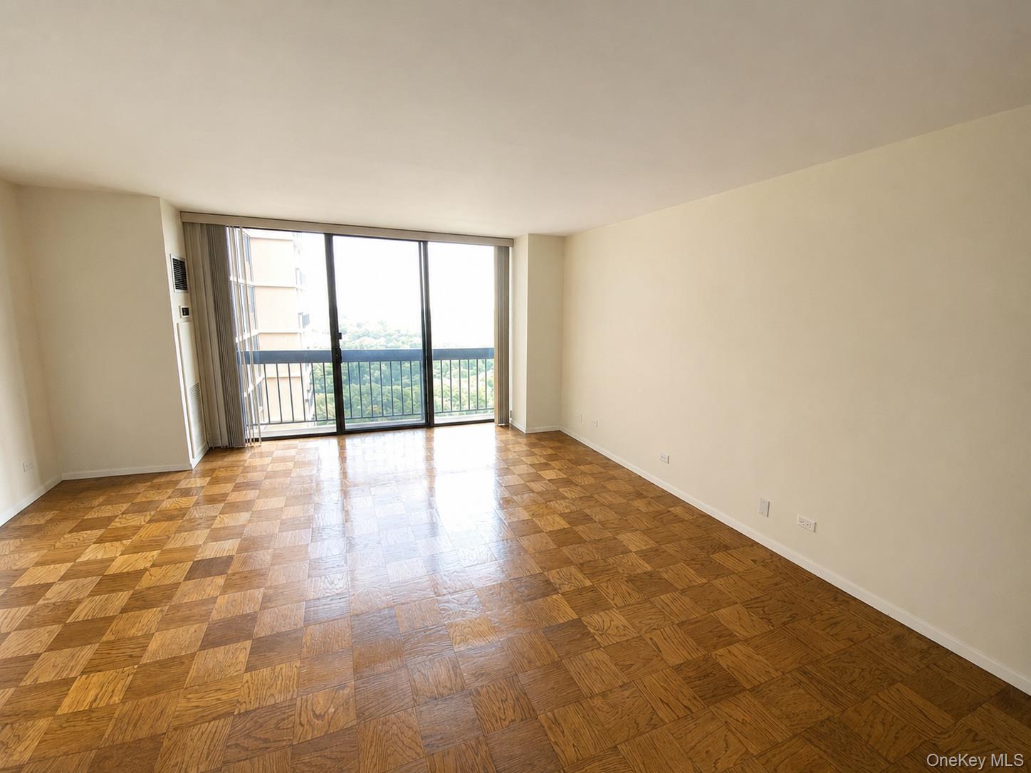 4th image of 27110 Grand Central Pkwy #25Y, Floral Park, NY 11005 | MLS# 1029823