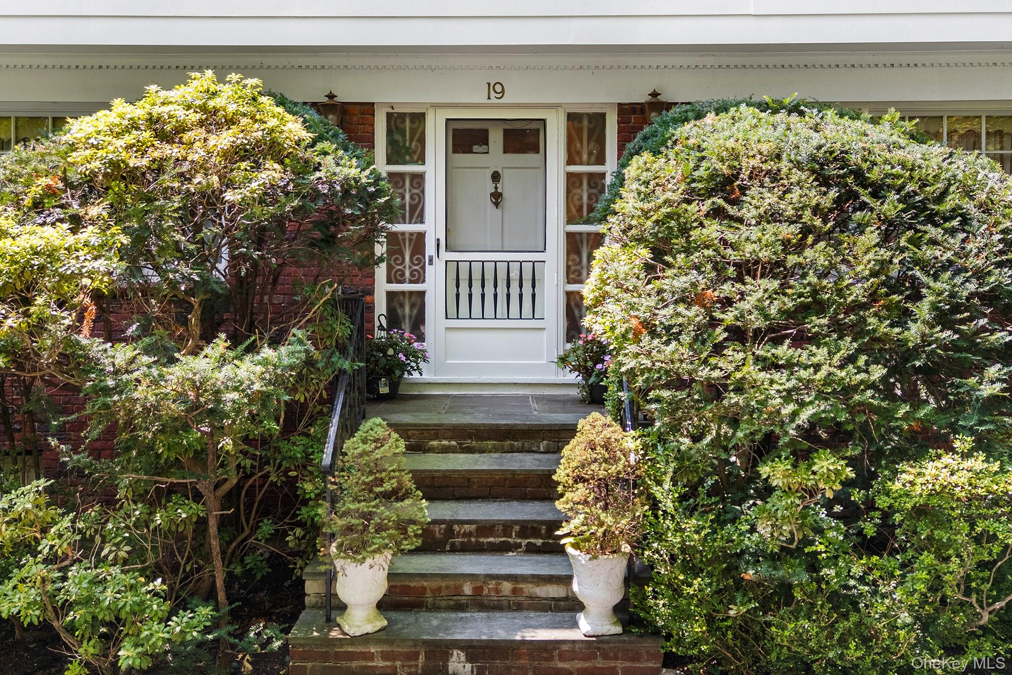 2nd image of 19 Carlton Rd, Yonkers, NY 10708 | MLS# 1029835