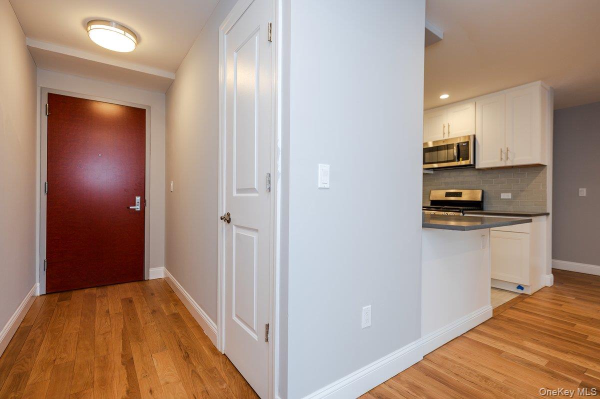 5th image of 661 W Broadway #404, Long Beach, NY 11561 | MLS# 1029844