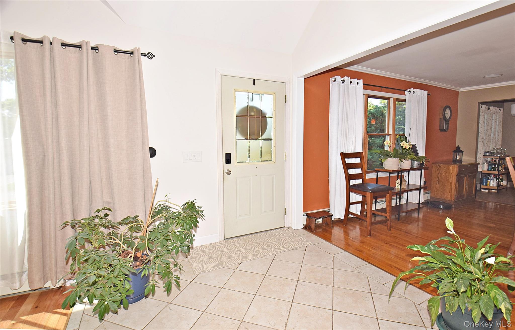 3rd image of 587 Johnson Ave, Islip, NY 11779 | MLS# 1029851