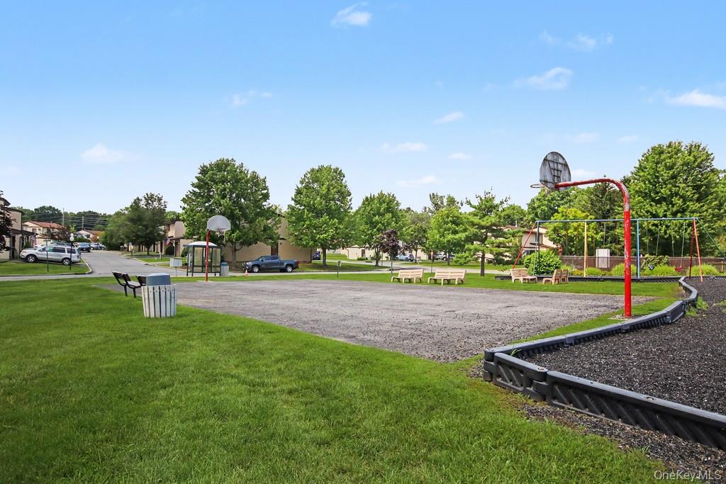 41st image of 7 Allan Park Mews, Middletown, NY 10940 | MLS# 1029852