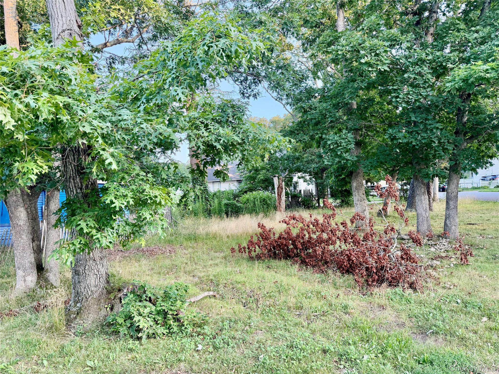 3rd image of 48 Cocoanut St, Central Islip, NY 11722 | MLS# 1029878