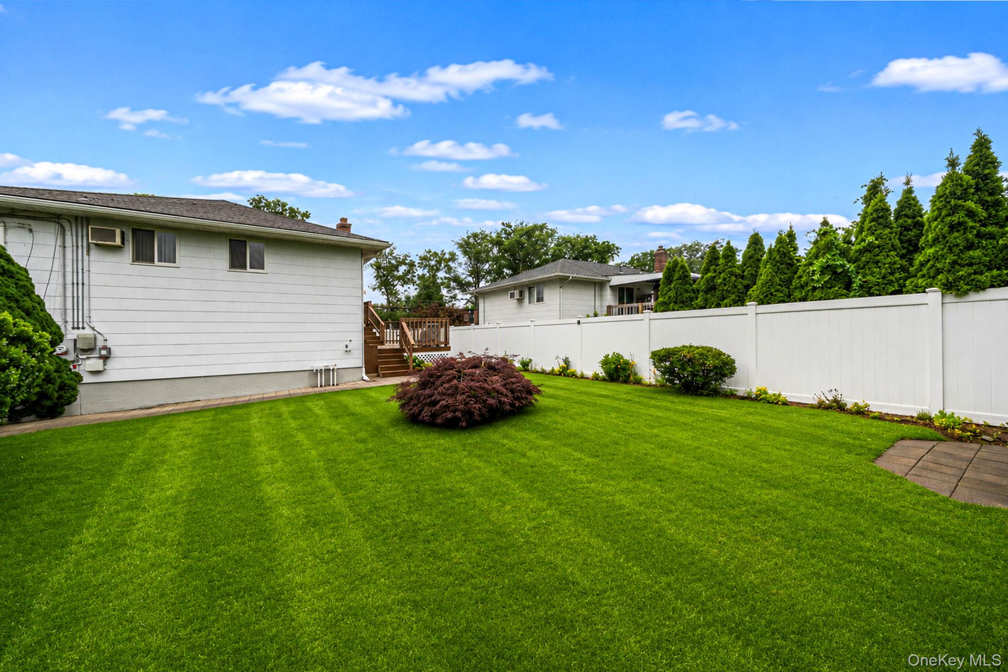 5th image of 480 Fenimore Ave, Babylon, NY 11703 | MLS# 1029895