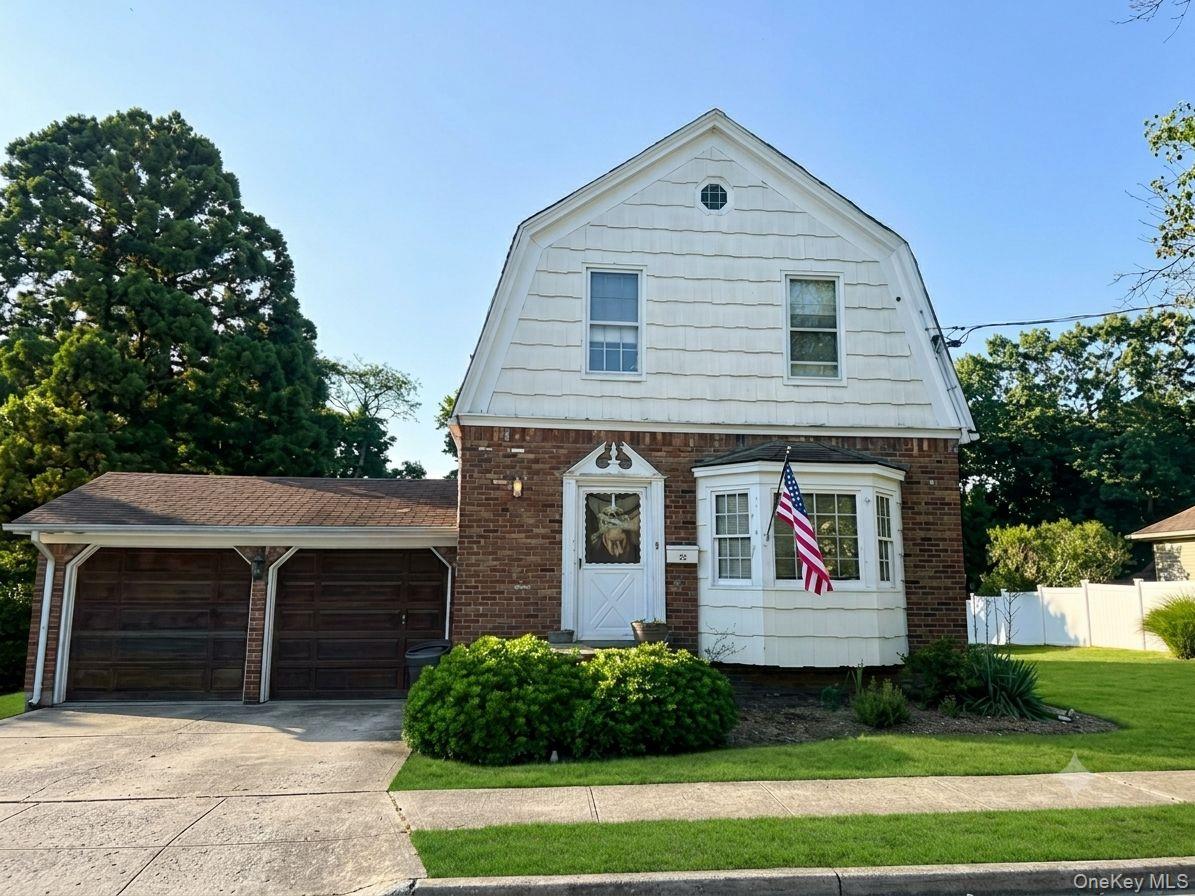 1st image of 32 Aldred Ave, Hempstead, NY 11570 | MLS# 1029897