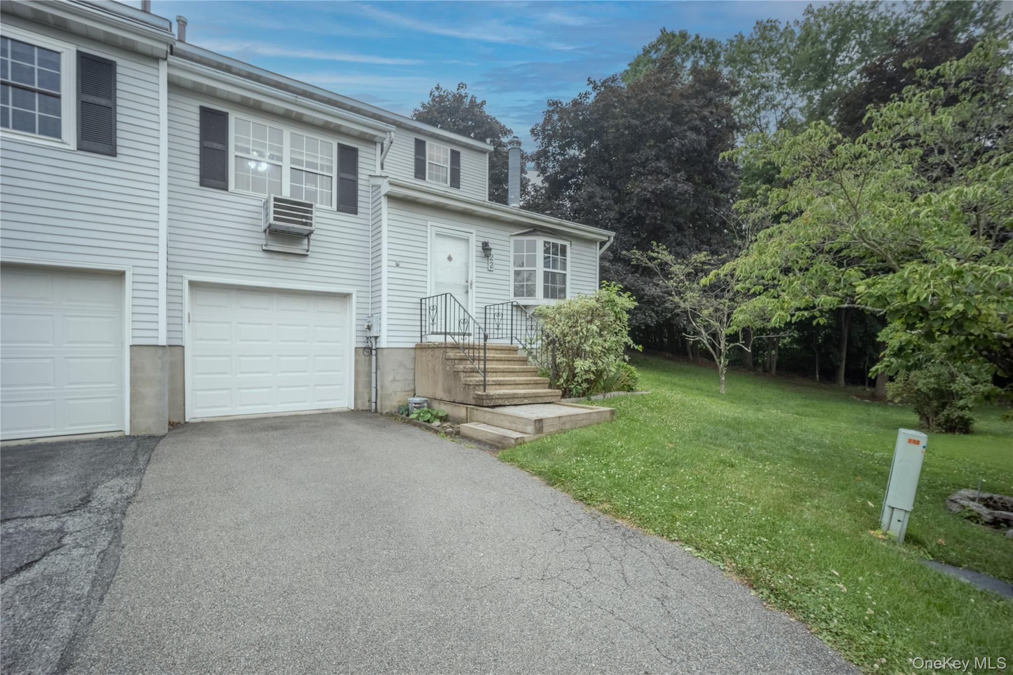 2nd image of 22 Hemlock Ct, Fishkill, NY 12524 | MLS# 1029899