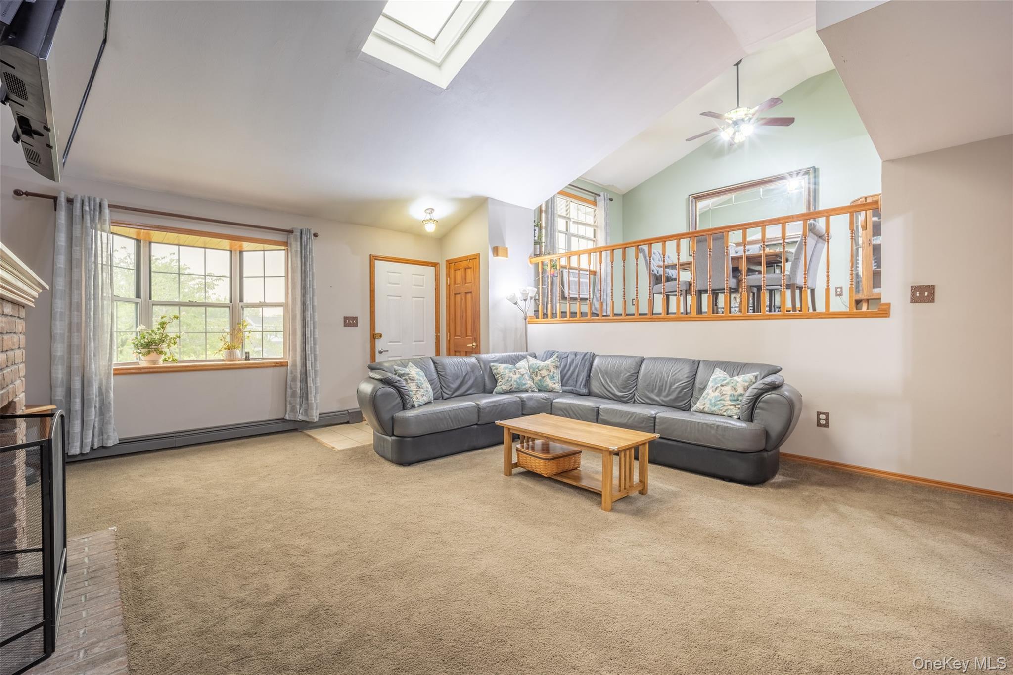 5th image of 22 Hemlock Ct, Fishkill, NY 12524 | MLS# 1029899