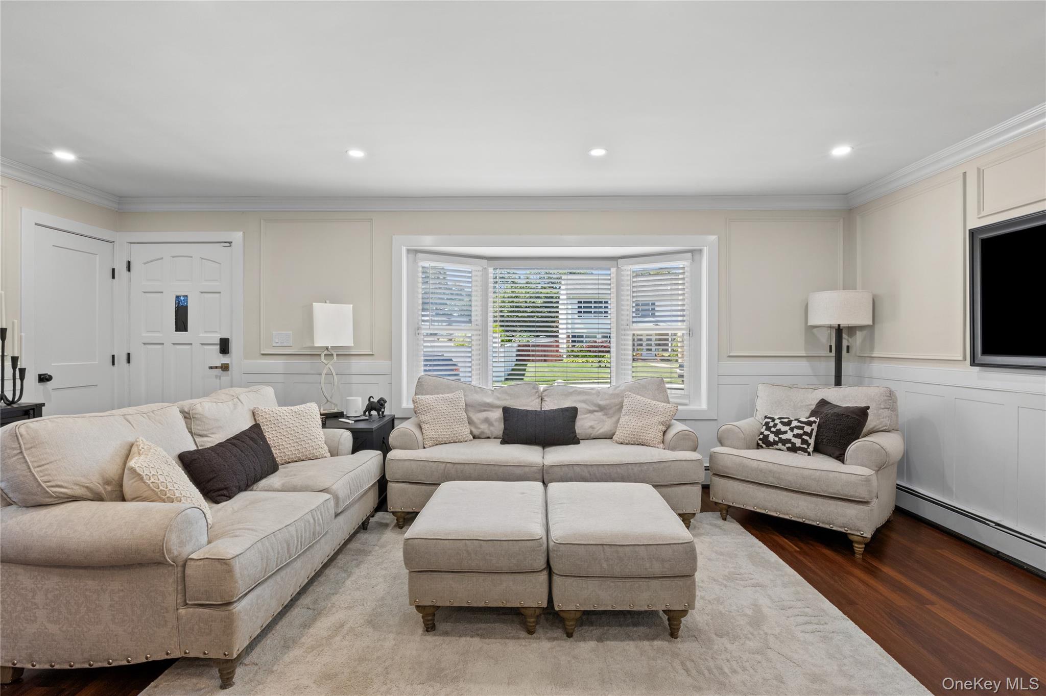 3rd image of 241 Houston St, Babylon, NY 11757 | MLS# 1029916