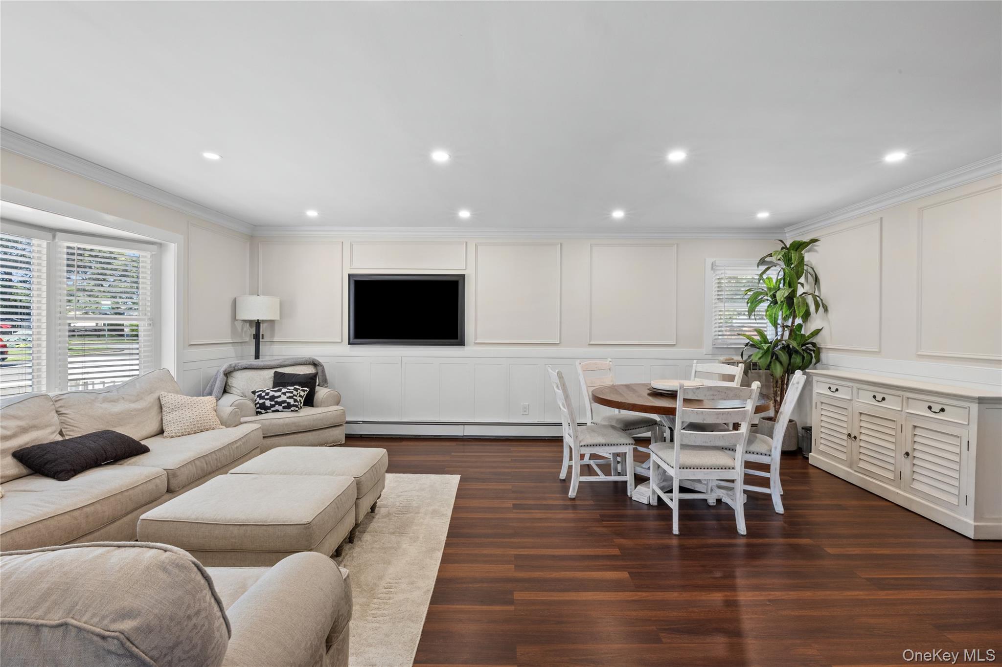 4th image of 241 Houston St, Babylon, NY 11757 | MLS# 1029916
